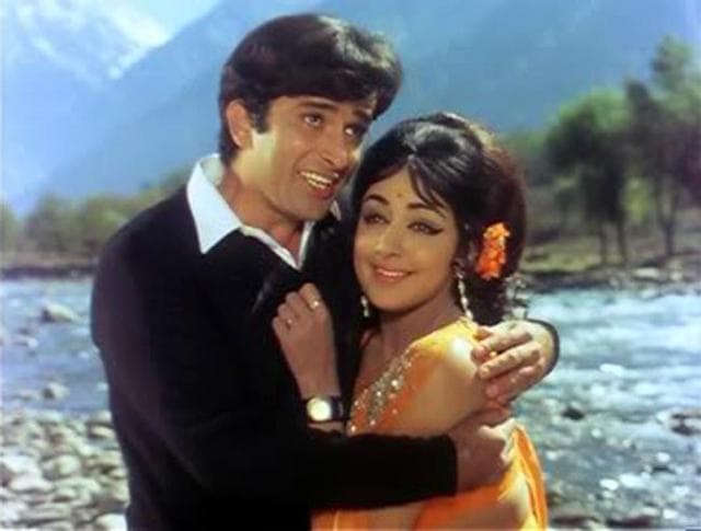 Shashi Kapoor and Hema Malini. (HT Photo) Shashi Kapoor and Hema Malini. (HT Photo)