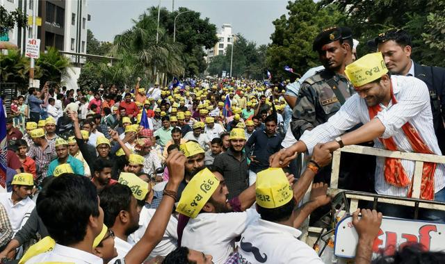 Patidar Anamat Andolan Samiti convenor Hardik Patel meeting with his supporters during "Jankranti Maharally" in Surat on Sunday. (PTI)