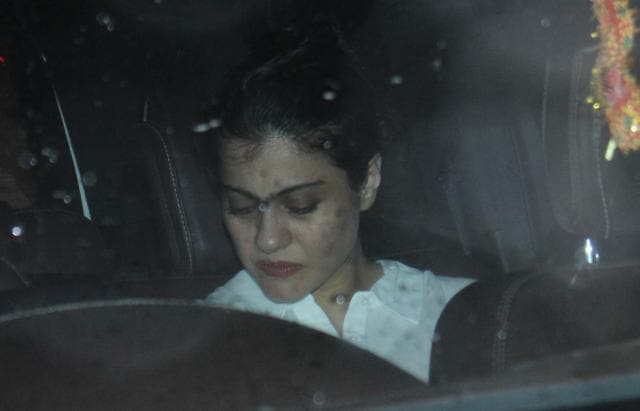 Kajol at Shashi Kapoor residnce at Prithvi theater. (Pramod Thakur/HT PHOTO)