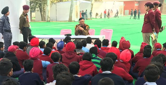 Schoolchildren and cadets listen to Naib Subedar Sanjay Kumar, a Param Vir Chakra awardee, during an interaction at the Military Literature Festival in Chandigarh on Saturday. (HT Photo) Schoolchildren and cadets listen to Naib Subedar Sanjay Kumar, a Param Vir Chakra awardee, during an interaction at the Military Literature Festival in Chandigarh on Saturday. (HT Photo)