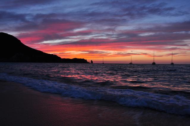 Sunset at Campese Beach on Isola del Giglio (Shutterstock) Sunset at Campese Beach on Isola del Giglio (Shutterstock)