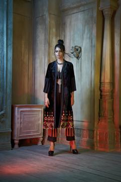 “This three piece look completely stands out. It’s a little coy and has a lot of layering,” says designer Chandni Sahi “This three piece look completely stands out. It’s a little coy and has a lot of layering,” says designer Chandni Sahi
