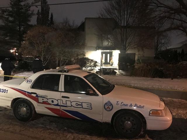 Police outside of the home of Barry Sherman and his wife Honey. (Reuters Photo) Police outside of the home of Barry Sherman and his wife Honey. (Reuters Photo)