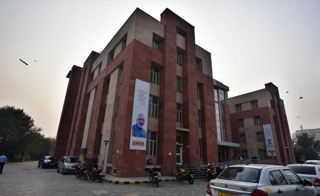 The New Usman Pur police station in New Delhi. (Raj K Raj/HT PHOTO) The New Usman Pur police station in New Delhi. (Raj K Raj/HT PHOTO)