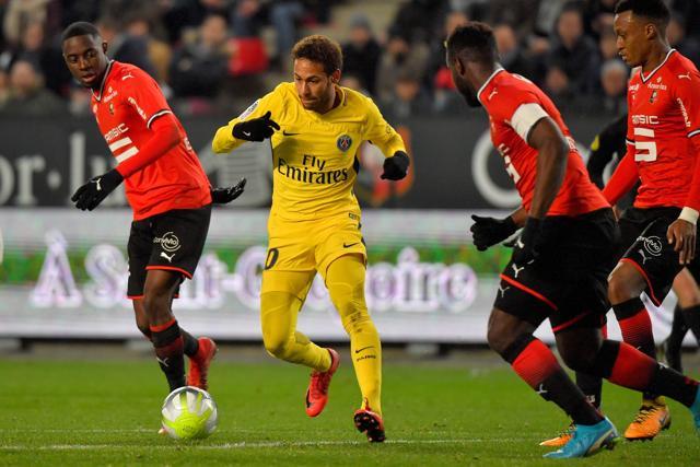 Paris Saint-Germain's Brazilian forward Neymar runs with the ball during the French L1 football match Dijon (DFCO) vs Lille on December 16, 2017 in Gaston Gerard stadium in Dijon. (AFP) Paris Saint-Germain's Brazilian forward Neymar runs with the ball during the French L1 football match Dijon (DFCO) vs Lille on December 16, 2017 in Gaston Gerard stadium in Dijon. (AFP)