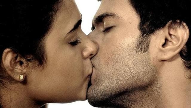 A kissing scene between the lead star cast -- Arjun Devarakonda and Shalini Pandey -- became controversial. A kissing scene between the lead star cast -- Arjun Devarakonda and Shalini Pandey -- became controversial.