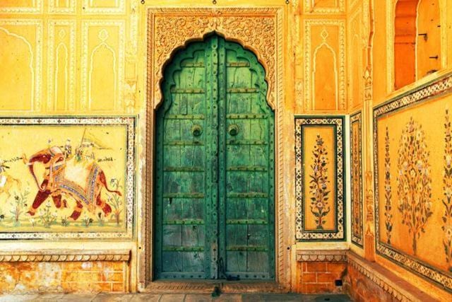 Nahargarh Fort has turned into a hub of contemporary art where 15 Indian artists and 9 international artists have presented their collections. (Shutterstock) Nahargarh Fort has turned into a hub of contemporary art where 15 Indian artists and 9 international artists have presented their collections. (Shutterstock)