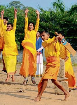 They love playing cricket but get only an hour or so for it. (Anil Dayal/HT)