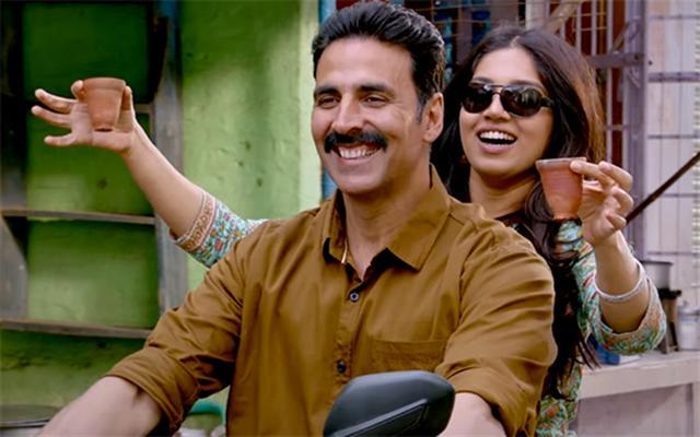 Akshay Kumar and Bhumi Pednekar in a still from Toilet: Ek Prem Katha. Akshay Kumar and Bhumi Pednekar in a still from Toilet: Ek Prem Katha.