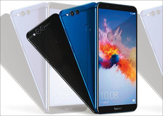 Honor 7X is an almost perfect phone at a price that is beyond perfect. Honor 7X is an almost perfect phone at a price that is beyond perfect.