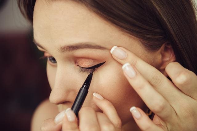 Use an instant matte eye base prior to the eye shadow. (Getty Images/iStockphoto) Use an instant matte eye base prior to the eye shadow. (Getty Images/iStockphoto)
