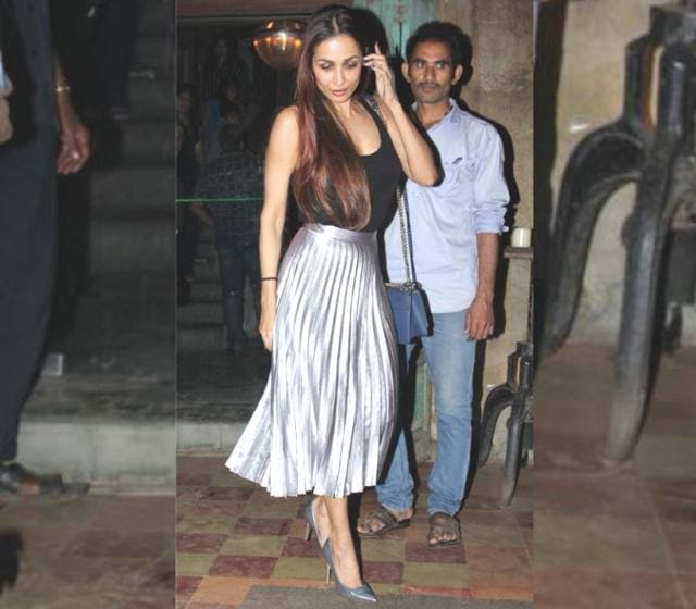 Malaika kept the rest of her ensemble toned-down. (Instagram)