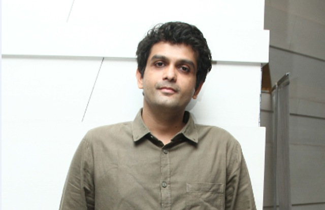 Filmmaer Amit Masurkar is keen on watching Zero.