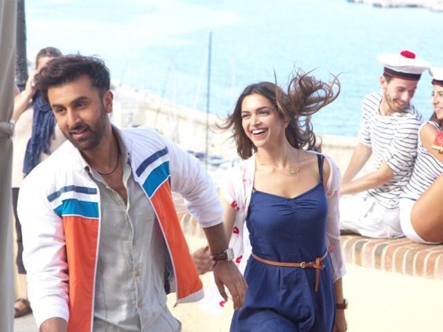 Tamasha was directed by her Love Aaj Kal director, Imtiaz Ali. Tamasha was directed by her Love Aaj Kal director, Imtiaz Ali.