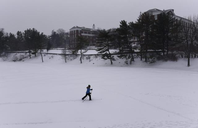 A woman skis across Havemeyer Field in Greenwich, Connecticut on January 4, 2018. (AFP Photo) A woman skis across Havemeyer Field in Greenwich, Connecticut on January 4, 2018. (AFP Photo)