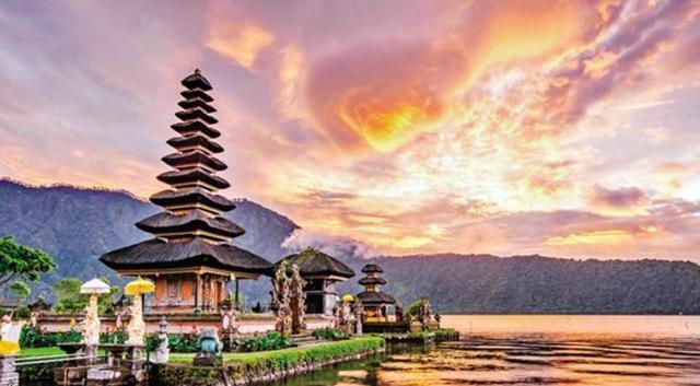 November is the cheapest time to go to Indonesia. (Shutterstock)