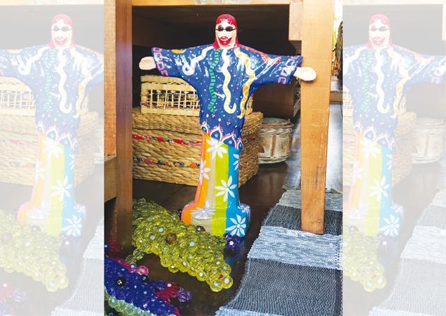 Art stores in Santa Teresa have dozens of variations of the symbol of Rio: the statue of Christo! Art stores in Santa Teresa have dozens of variations of the symbol of Rio: the statue of Christo!