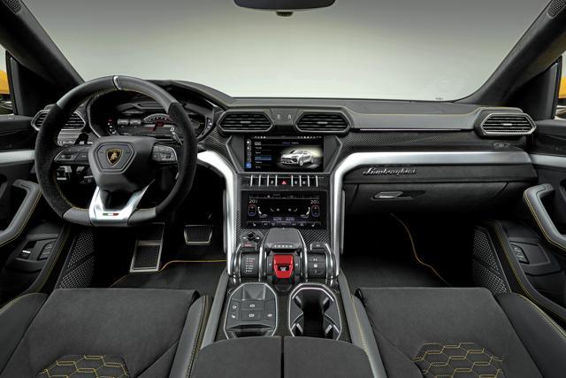 Lamborghini Urus: This Super SUV can do 0-100kph in 3.6 sec, hit a top speed of 305kph