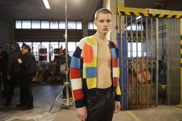 Dirk Bikkembergs men's Fall-Winter 2018-19 collection had a dark palette of navy blue, black and gray inspired by paintings in Amsterdam’s Rijksmuseum and included contrasts of deep cerulean blue, vermillion red and saffron yellow. (AP) Dirk Bikkembergs men's Fall-Winter 2018-19 collection had a dark palette of navy blue, black and gray inspired by paintings in Amsterdam’s Rijksmuseum and included contrasts of deep cerulean blue, vermillion red and saffron yellow. (AP)