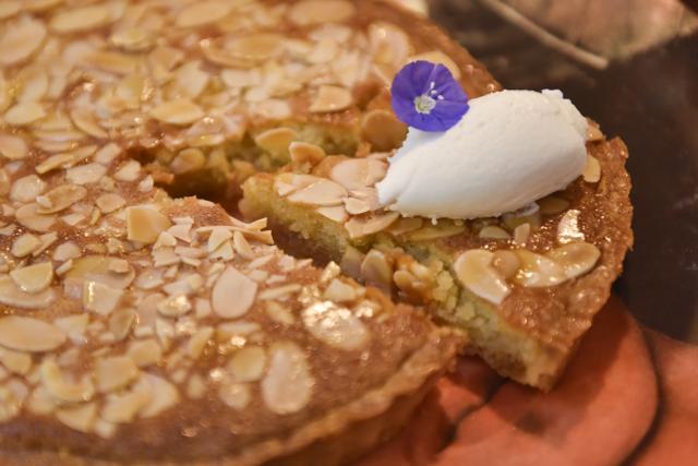 Bakewell Tart by Stephanie Lobo. (Aalok Soni/HT) Bakewell Tart by Stephanie Lobo. (Aalok Soni/HT)