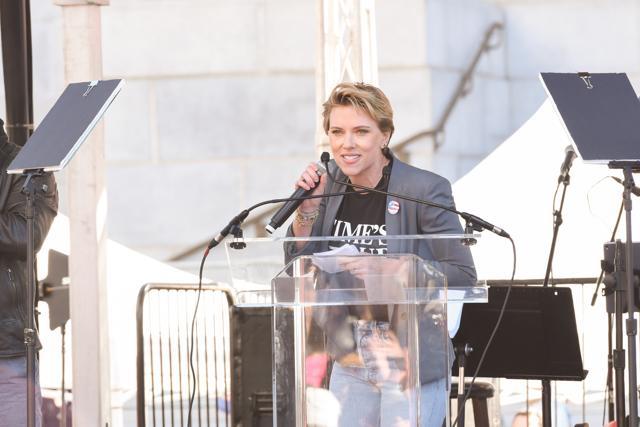 Scarlett Johansson attends Women's March Los Angeles 2018 on January 20. (AFP) Scarlett Johansson attends Women's March Los Angeles 2018 on January 20. (AFP)