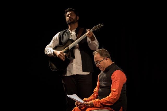 Ehtesham Shahid, the miyan (husband) in a scene from the play Miyan, Biwi aur Wagah. (Goonj.)