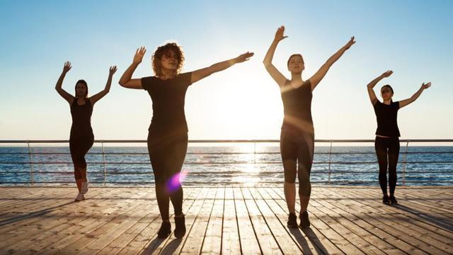 16 high-energy routines that will burn calories while you get your groove on. (Shutterstock) 16 high-energy routines that will burn calories while you get your groove on. (Shutterstock)