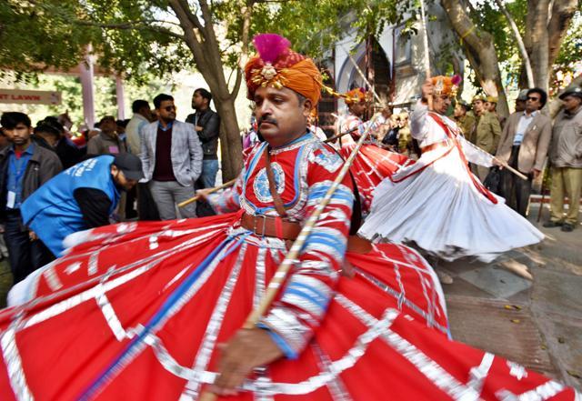 A Rajasthani folk dancer performed during the Jaipur Literature Festival 2018 at Diggi Palace at Jaipur. (Raj K Raj/HT Photo ) A Rajasthani folk dancer performed during the Jaipur Literature Festival 2018 at Diggi Palace at Jaipur. (Raj K Raj/HT Photo )