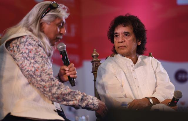 It is important to build a relationship with your instrument, Hussain said during the session. “Become friends with the instrument. Once you establish a relationship with the instrument, it stays with you,” he said. (Raj K Raj/HT PHOTO) It is important to build a relationship with your instrument, Hussain said during the session. “Become friends with the instrument. Once you establish a relationship with the instrument, it stays with you,” he said. (Raj K Raj/HT PHOTO)