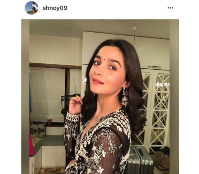 Alia kept her beauty look simple with sleek eyeliner, pink lips, dewy make-up and blow-dried hair. (Instagram/ shnoy09) Alia kept her beauty look simple with sleek eyeliner, pink lips, dewy make-up and blow-dried hair. (Instagram/ shnoy09)