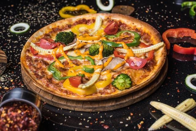 The three pepper pizza is rich in antioxidants. The three pepper pizza is rich in antioxidants.