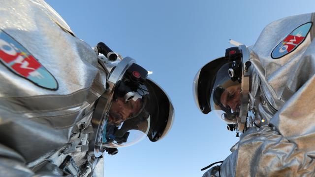 Members of the AMADEE-18 Mars simulation mission wearing spacesuits while conducting scientific experiments during an analog field simulation in Oman's Dhofar desert. (AFP Photo)