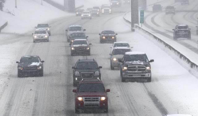 Two dead as winter snowstorm sweeps across US Midwest | World News ...