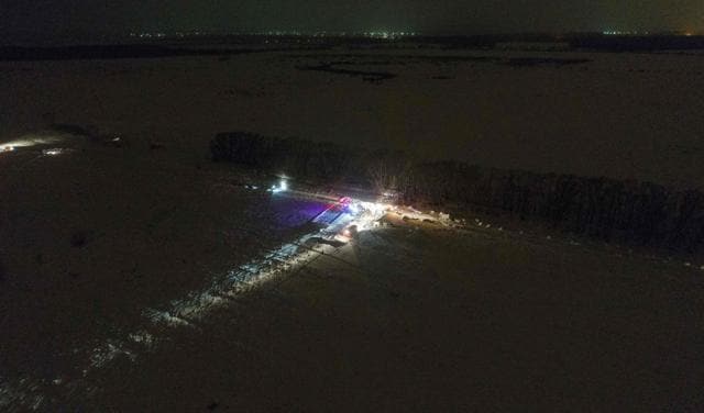 Russian emergency vehicles arrive near to the site of air crash outside Moscow on February 11, 2018. (AFP Photo) Russian emergency vehicles arrive near to the site of air crash outside Moscow on February 11, 2018. (AFP Photo)