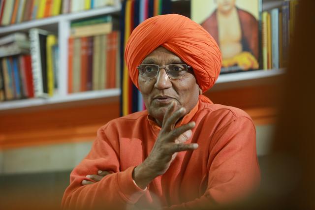 Swami Agnivesh believes in the universal values of truth, compassion, love and justice. (Amal KS/HT)