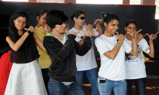 Survivors rehearsing for the engagement day dance. (Dheeraj Dhawan/HT Photo) Survivors rehearsing for the engagement day dance. (Dheeraj Dhawan/HT Photo)