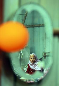 Ram Devi spends most of her time alone. (Photo: Amal KS/HT)