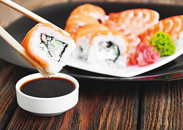You can dunk sushi in soya at the junk places, but never at the great places (Shutterstock) You can dunk sushi in soya at the junk places, but never at the great places (Shutterstock)