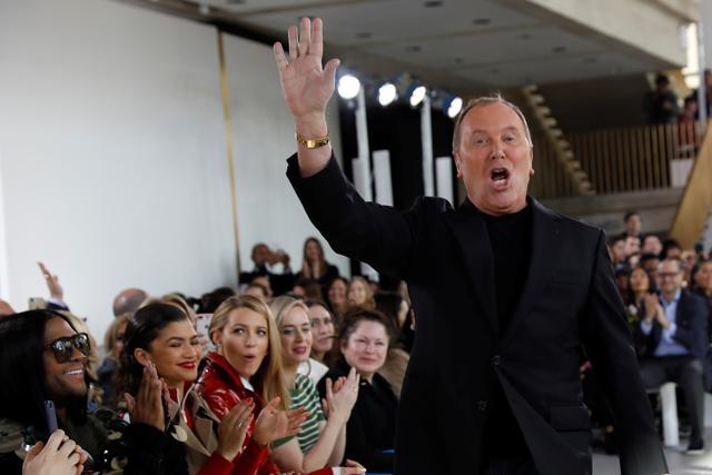 Designer Michael Kors waves after the showing of his 2018 fall collection during New York Fashion Week on February 14. (REUTERS/Shannon Stapleton) Designer Michael Kors waves after the showing of his 2018 fall collection during New York Fashion Week on February 14. (REUTERS/Shannon Stapleton)