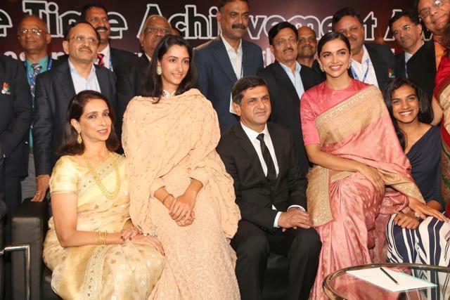 New Delhi: Veteran badminton player Prakash Padukone with his family including actress Deepika Padukone and shuttler PV Sindhu. (IANS) New Delhi: Veteran badminton player Prakash Padukone with his family including actress Deepika Padukone and shuttler PV Sindhu. (IANS)