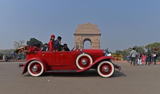 People are seen driving their vintage cars during the 21 Gun Salute Vintage Car Rally at India Gate in New Delhi (Photo by Anushree Fadnavis/ Hindustan Times) (Hindustan Times) People are seen driving their vintage cars during the 21 Gun Salute Vintage Car Rally at India Gate in New Delhi (Photo by Anushree Fadnavis/ Hindustan Times) (Hindustan Times)