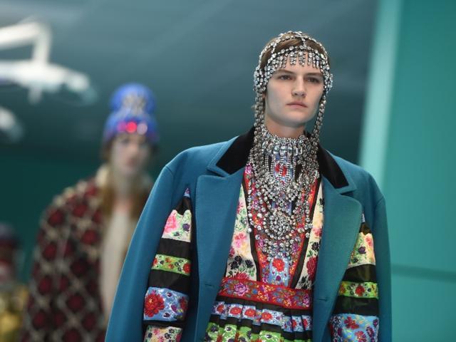 This cape coat looked pretty cool, right? And those jewels! This cape coat looked pretty cool, right? And those jewels!