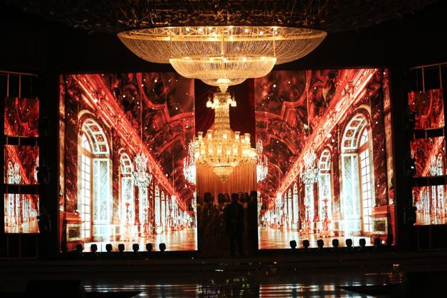The LED screen with changing colour theme added to the visual drama on stage. The LED screen with changing colour theme added to the visual drama on stage.