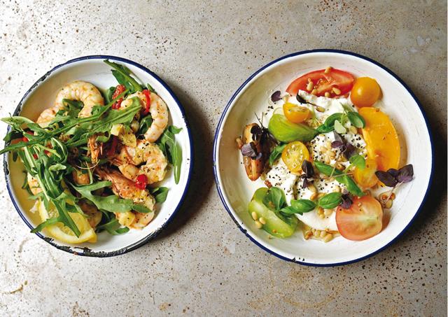 Stop for refreshments at the Farmshop restaurant in Bicester Village