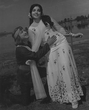 Jayalalithaa with Sivaji Ganesan in Chitra Pournami, produced in 1976. (HT Photo) Jayalalithaa with Sivaji Ganesan in Chitra Pournami, produced in 1976. (HT Photo)