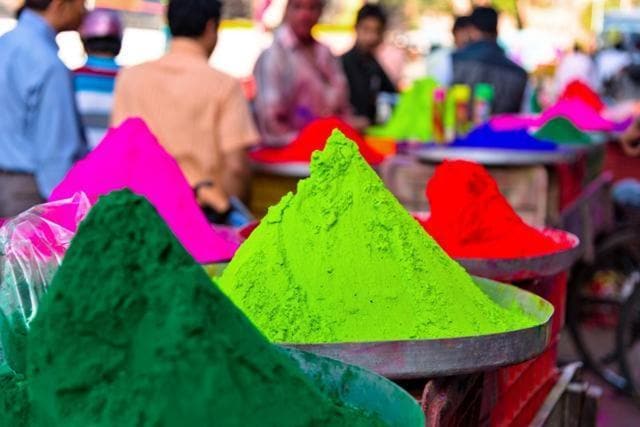 Artificial colours are made with the help of chemical solvents and toxic agents like lead oxide,mercury sulphite and copper sulphate. (Istock) Artificial colours are made with the help of chemical solvents and toxic agents like lead oxide,mercury sulphite and copper sulphate. (Istock)