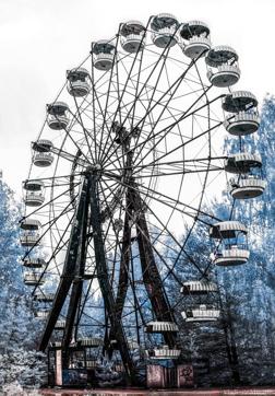 30+ years later: Haunting pictures of Chernobyl in infrared photography ...