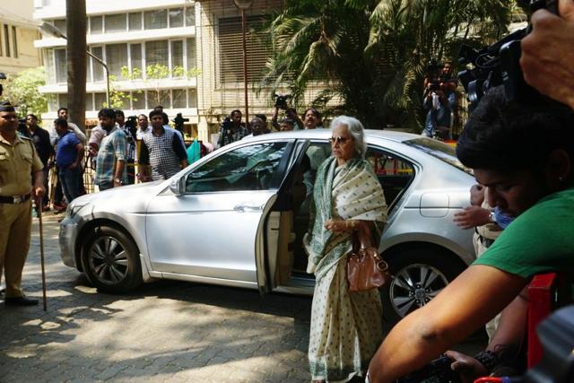 Waheeda Rahman at Anil Kapoor’s residence. (HT Photo)