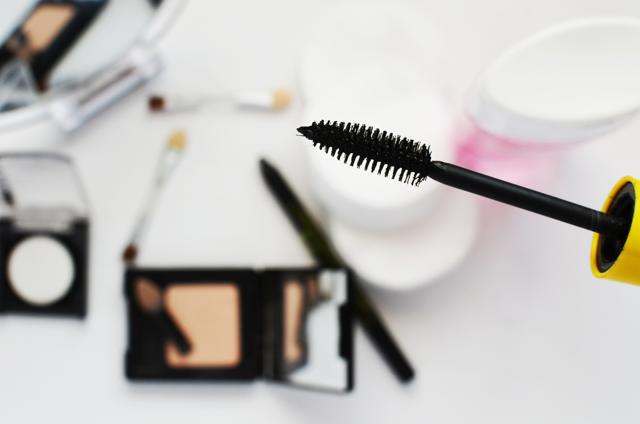 Eye makeup is the second biggest offender hiding in your vanity case. Experts suggest replacing mascara and kohl every three to six months. (Pexels) Eye makeup is the second biggest offender hiding in your vanity case. Experts suggest replacing mascara and kohl every three to six months. (Pexels)