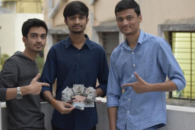 Team Thermal from the Pimpri Chinchwad College of Engineering has built a device that can trap the heat emitted while cooking on gas ranges and use it to generate electricity. Team Thermal from the Pimpri Chinchwad College of Engineering has built a device that can trap the heat emitted while cooking on gas ranges and use it to generate electricity.
